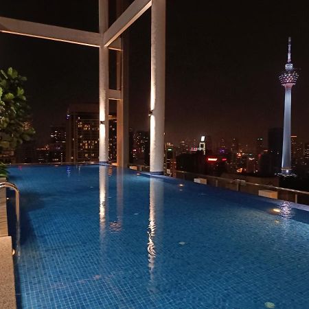 Апартаменты Cl 29A Insta Klcc View & Infinity Pool Куала-Лумпур Экстерьер фото