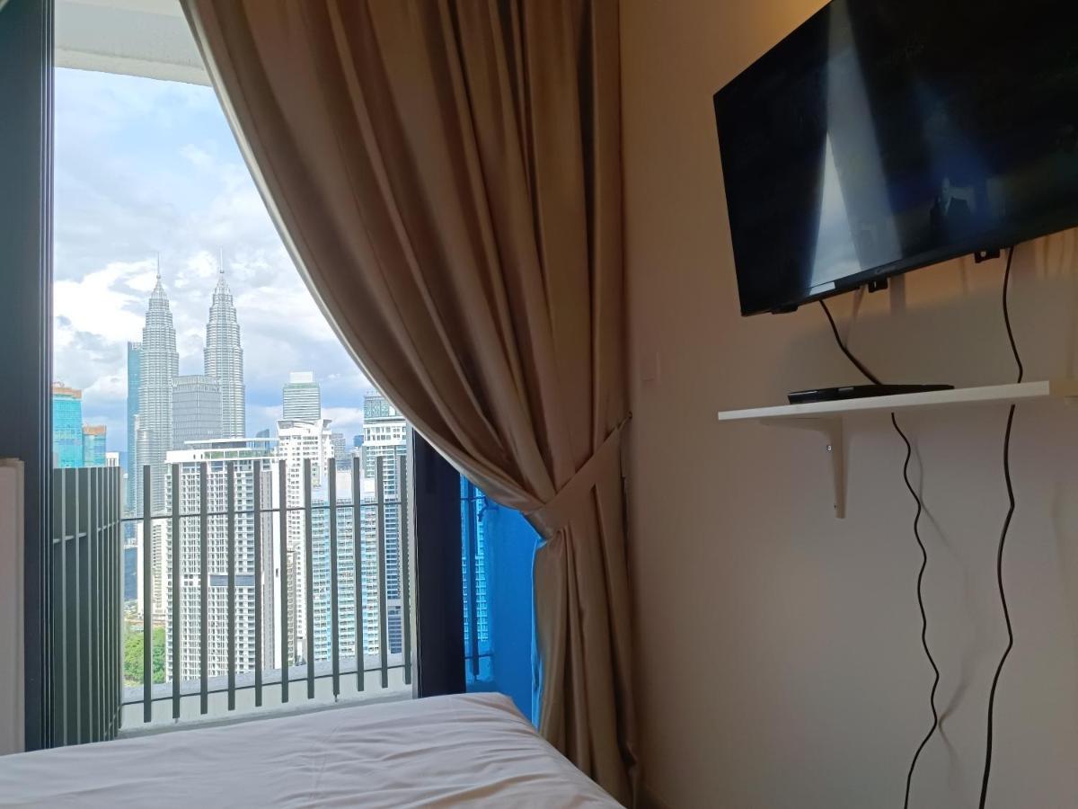 Апартаменты Cl 29A Insta Klcc View & Infinity Pool Куала-Лумпур Экстерьер фото